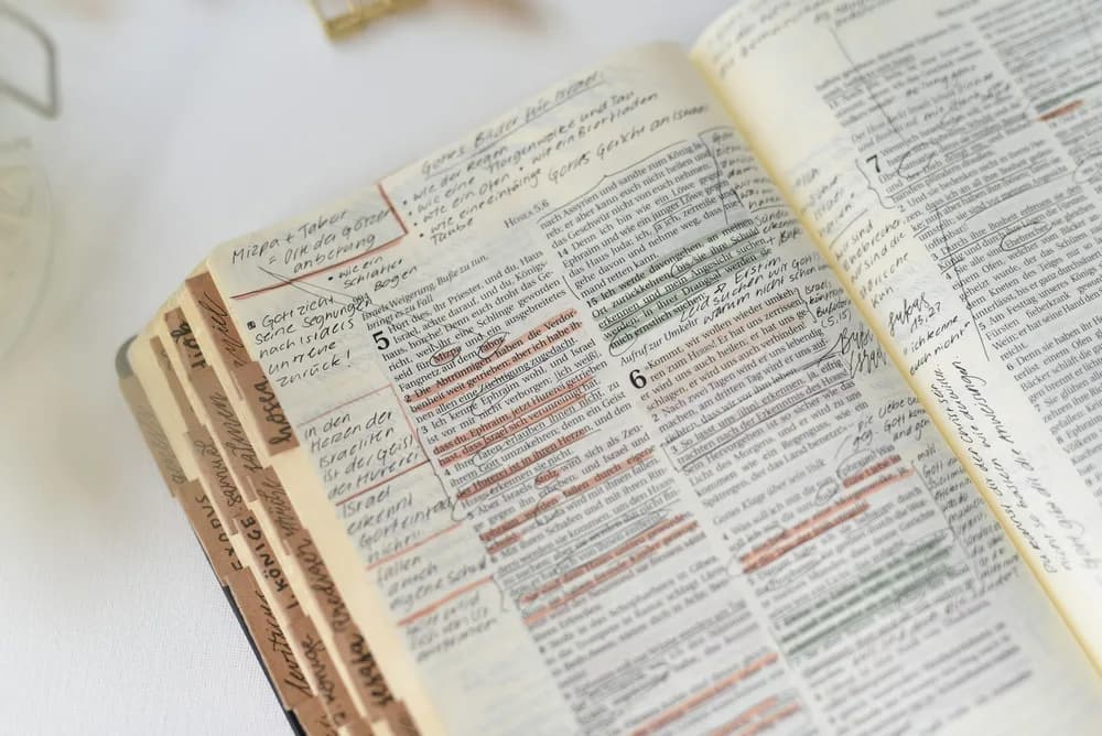 An annotated medical journal